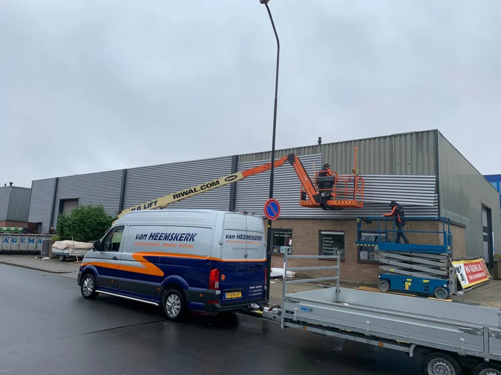 Dämmung und Fassadenschäden | van heemskerk