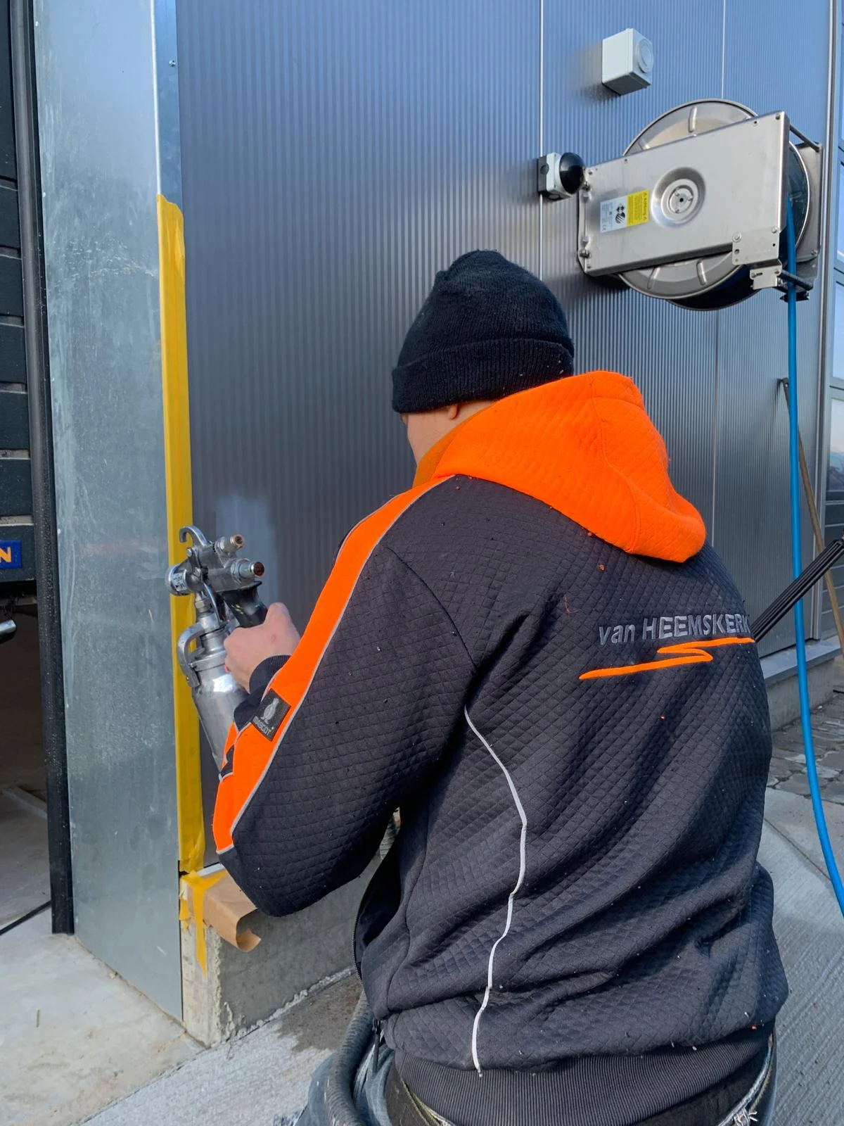 823d242e-ba77-4914-bd90-156211ccdb93-f09faeab