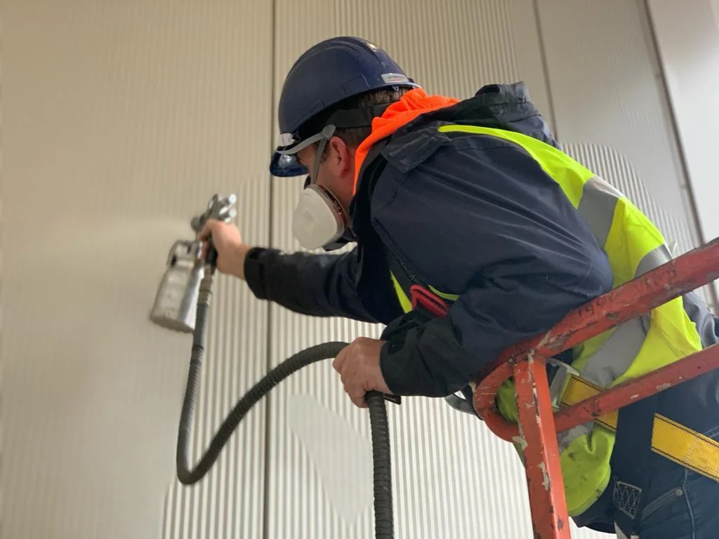 Spray metallic panels Kingspan Van Heemskerk Rijssen-c9778c72